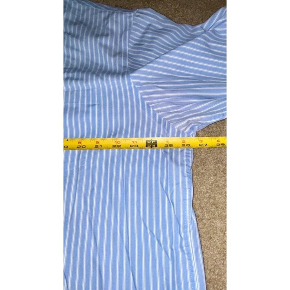 Button Down - Picture 5 of 7